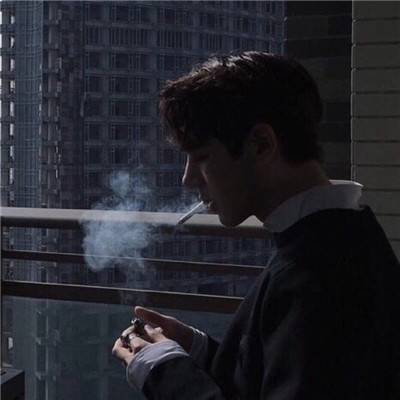 帅气头像冬天男生唯美头像图片