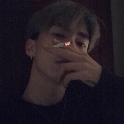 qq头像男生头像真人光头图片