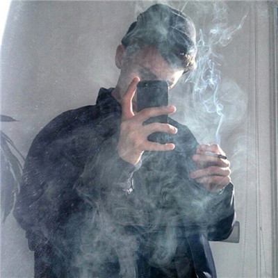 非主流头像qq头像欧美男生大笑图片