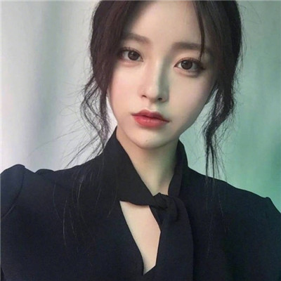 高清一人多张女生头像图片