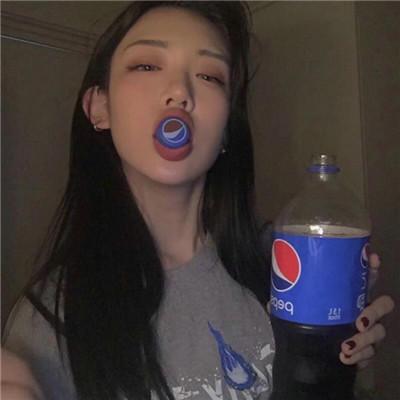 女生头像带字易烊千玺图片