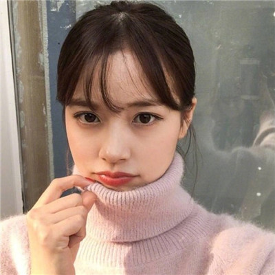 qq头像女生带复古眼镜图片