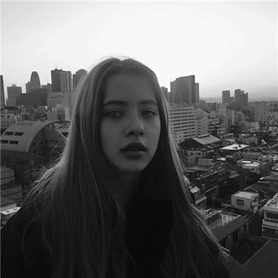qq动漫头像女生短发图片