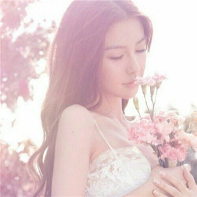 殴美头像女生头像简约图片