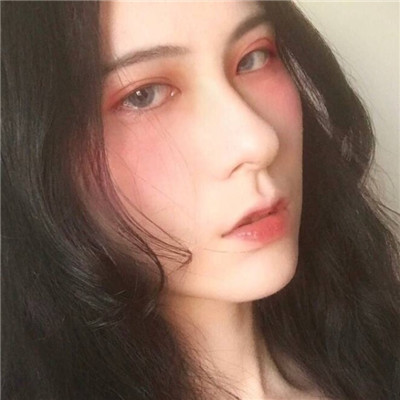 女生头像黑白霸气动漫图片