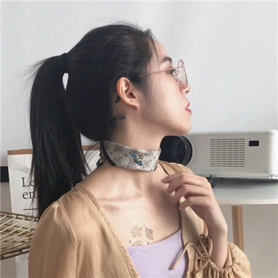 女生头像黑白霸气动漫图片