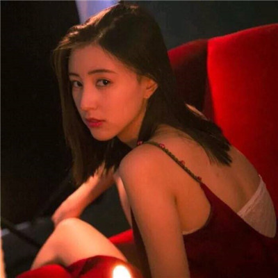 女生头像黑白霸气动漫图片