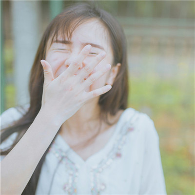 qq头像动漫女生文艺图片