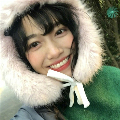 三张一个人的女生头像图片