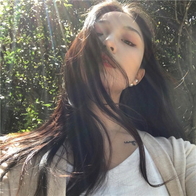 qq头像女生动漫闺密图片