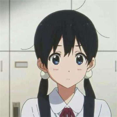 qq头像女生背影操场图片