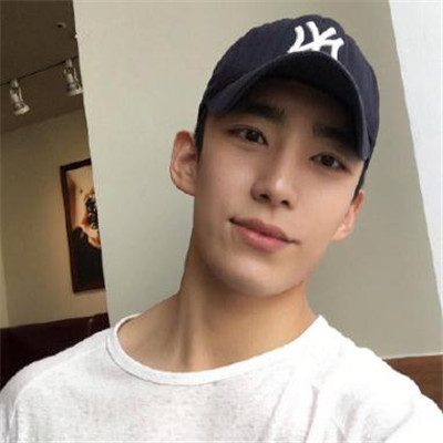 2018唯美男生吉他头像图片图片