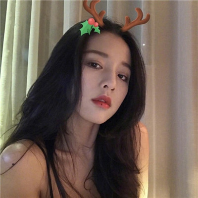 黑色系露骨qq女生头像图片