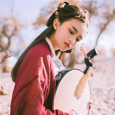 黑白伤感女生动漫头像图片