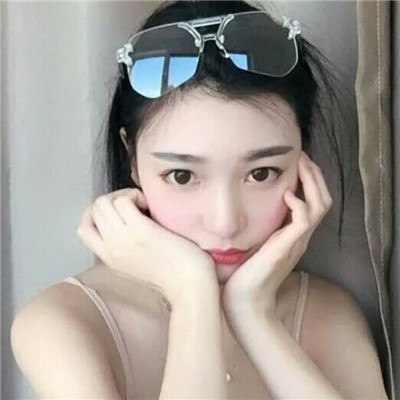 qq好看的女生头像背影图片