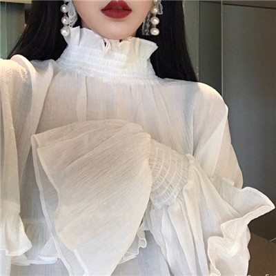 现在最流行的头像女生图片