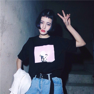 qq头像女生带字我等你图片