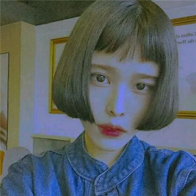 qq头像女生带字我等你图片