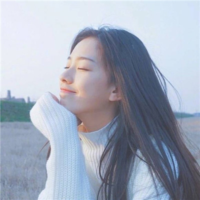 扣扣头像女生黑白伤感图片