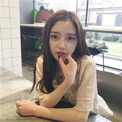 扣扣头像女生黑白伤感图片