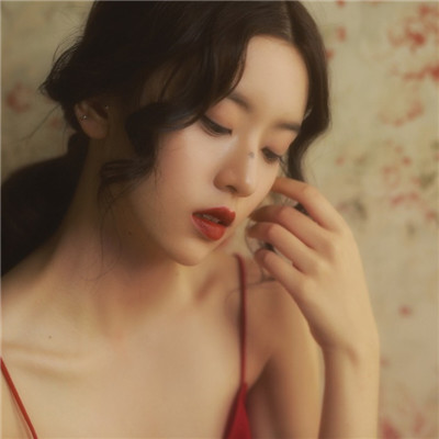 森系女生绘画头像女生图片