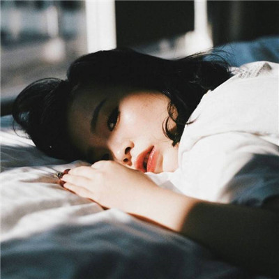 陌陌头像女生大图眼镜图片