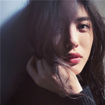 手绘女生头像霸气女王图片