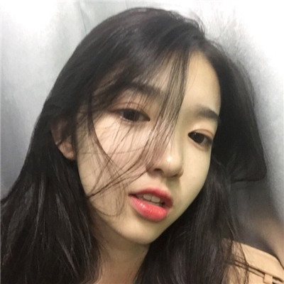 qq高清女生头像带字图片