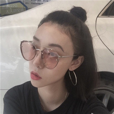 qq高清女生头像带字图片