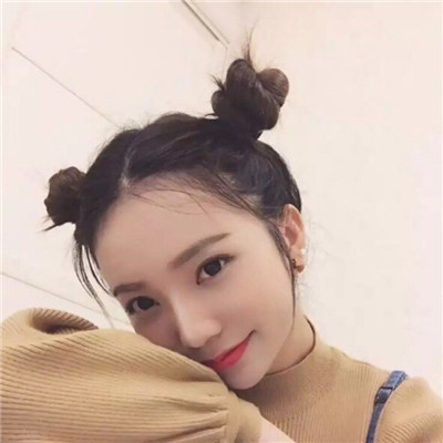 qq高清女生头像带字图片