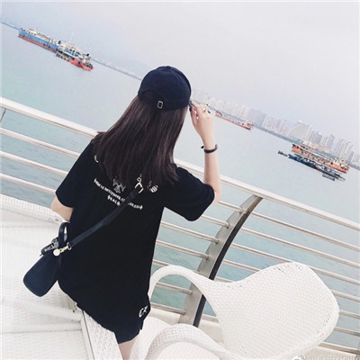 qq女生唯美伤感头像图片