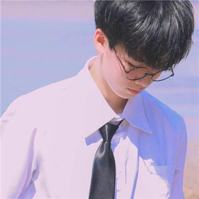 2018快手头像男生伤感头像头上有书图片