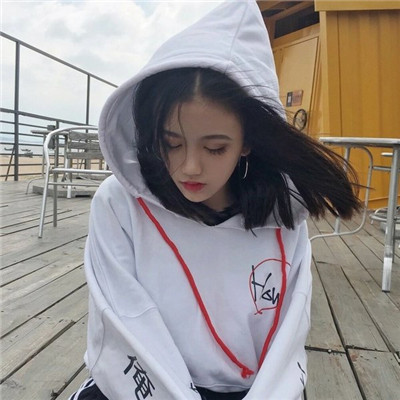 qq头像和名字女生大全图片