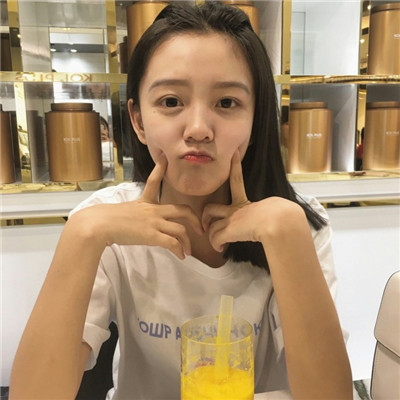 关于女生背影的qq头像图片