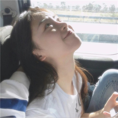 关于女生背影的qq头像图片