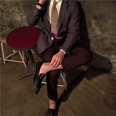 不露脸的时尚撩妹必备头像录腹肌动漫头像男生图片