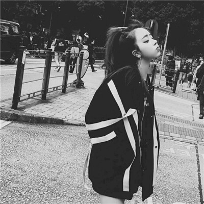 qq头像卡通帅气女生图片