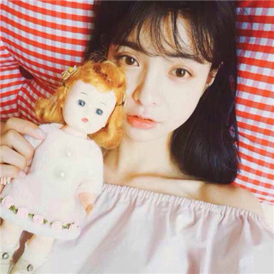 带眼镜的动漫女生头像图片