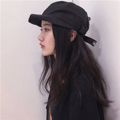 qq女生带字头像情侣图片