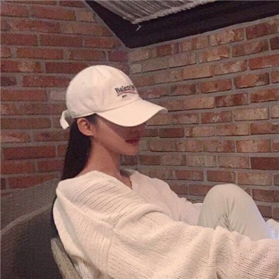 微信头像唯美女生短发图片