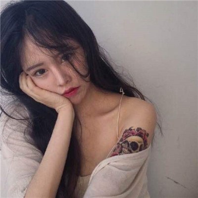 女生头像森系手绘简约图片