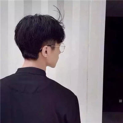 2018高清好看又帅气的超萌头像男生 情侣头像带字图片