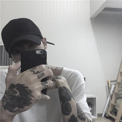 男生手绘简约头像线条图片