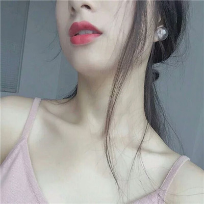 韩国女生卷发唯美头像图片