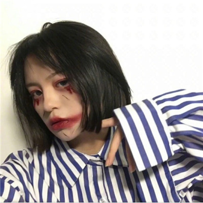 短发女生背影头像唯美图片