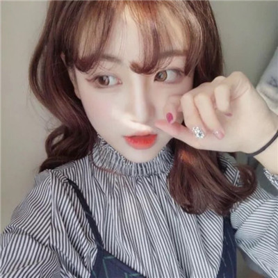 qq头像女生小学生用的图片