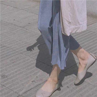 下半身女生头像个性网图片