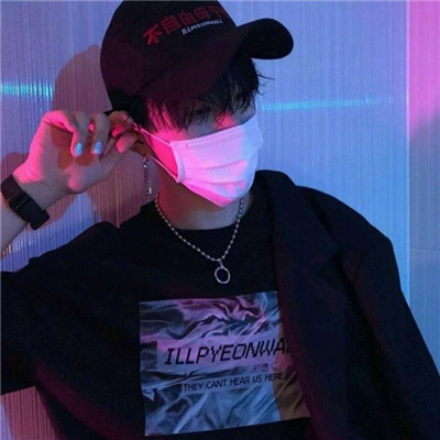 一个人寂寞伤感侧脸男头2018恶魔男生帅气图片头像图片