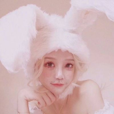 卡通女生头像唯美时尚图片