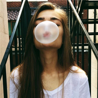 卡通女生头像唯美时尚图片